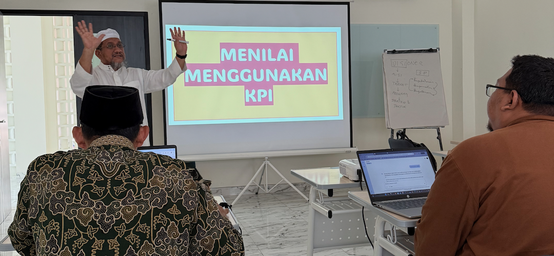 Rapat Koordinasi Penyelia Sekolah Holistik