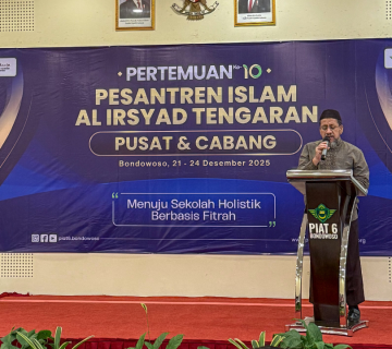 Pembukaan Pertemuan PIAT Pusat dan Cabang oleh Ustaz Yusuf Utsman Baisa, Lc