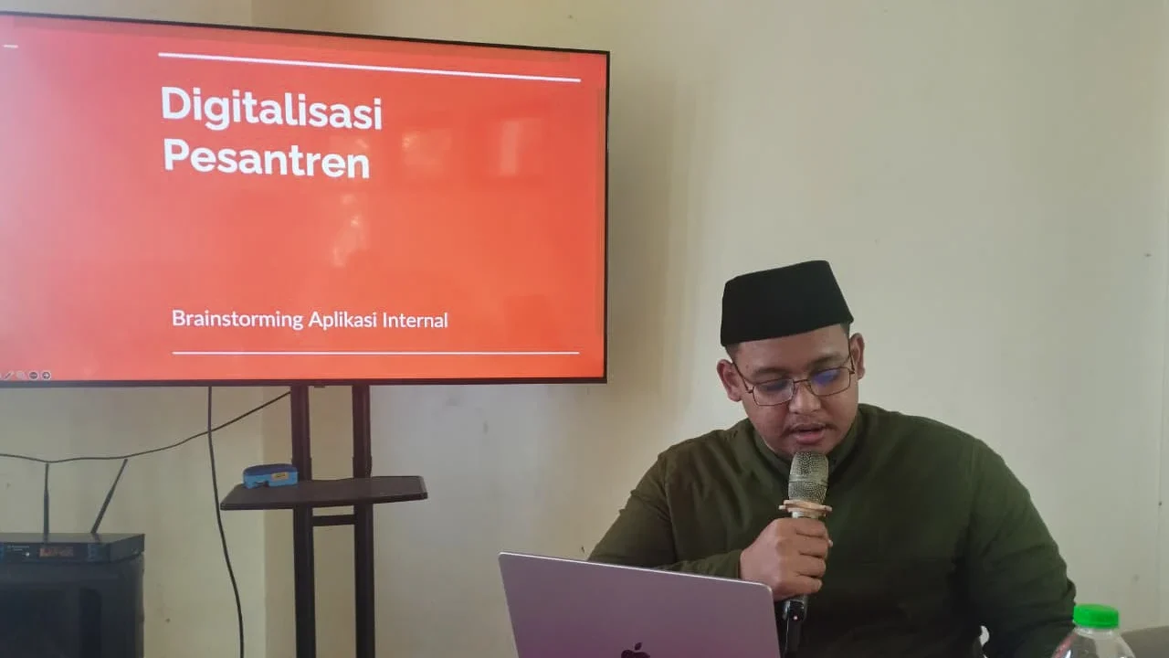 pemaparan materi Digitalisasi Pesantren