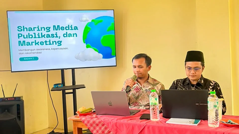 Sharing Media, Publikasi, dan Marketing Pesantren